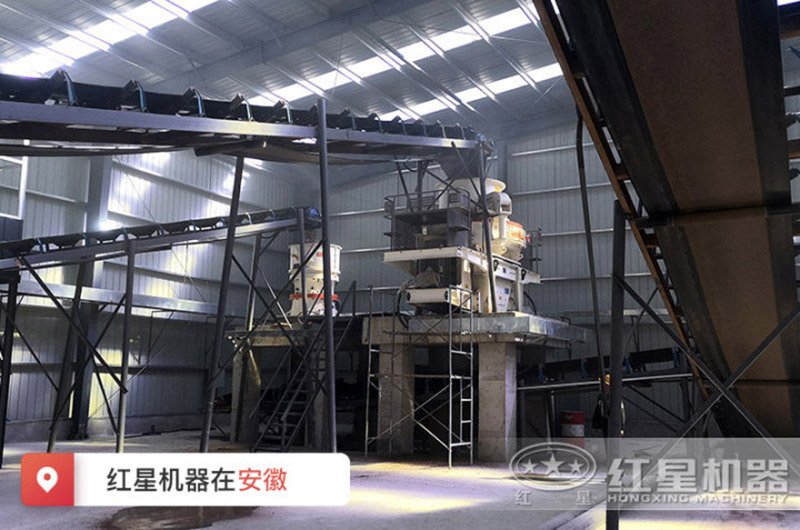 安裝環(huán)保制砂機(jī)現(xiàn)場 安裝環(huán)保制砂機(jī)現(xiàn)場