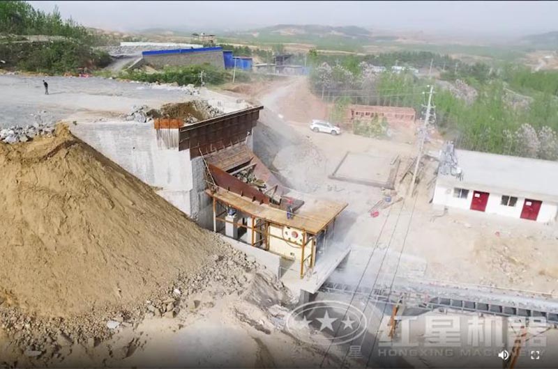 PE 1200×1500顎式破碎機(jī) PE 1200×1500顎式破碎機(jī)