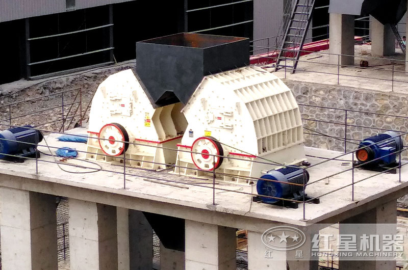 固定錘破安裝、調(diào)試現(xiàn)場